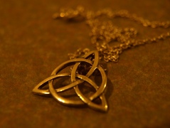 Photo credit: http://www.tumblr.com/tagged/triquetra